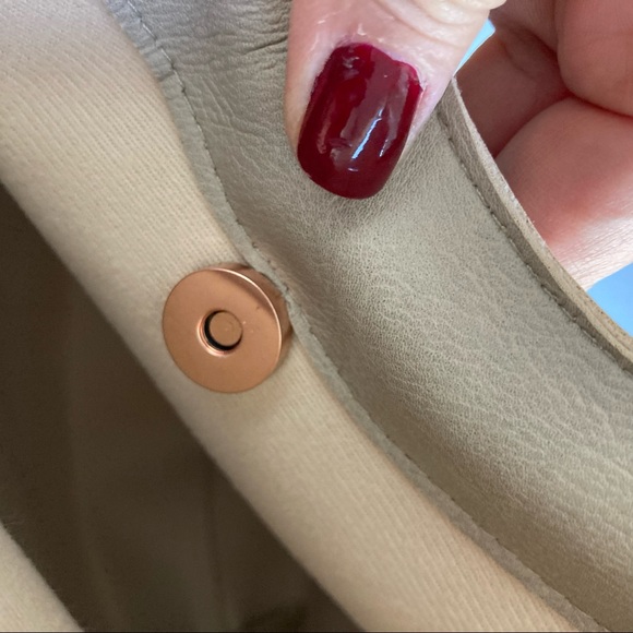 🆕 Ulta Beauty Faux Leather Tote - Picture 8 of 13